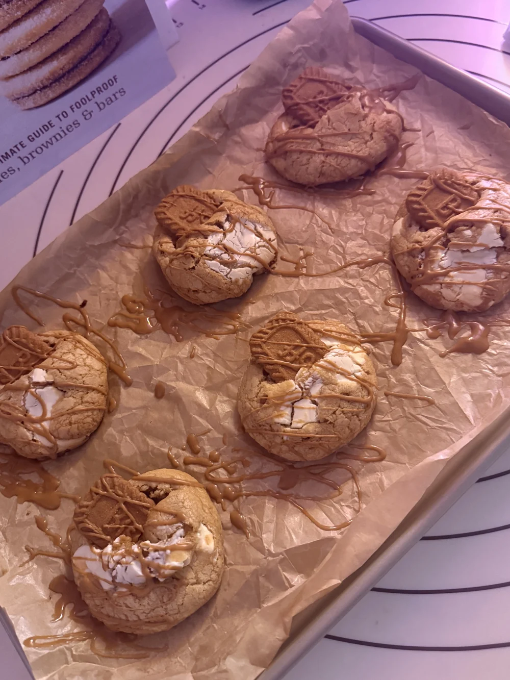 Freshly baked cookies on a tray