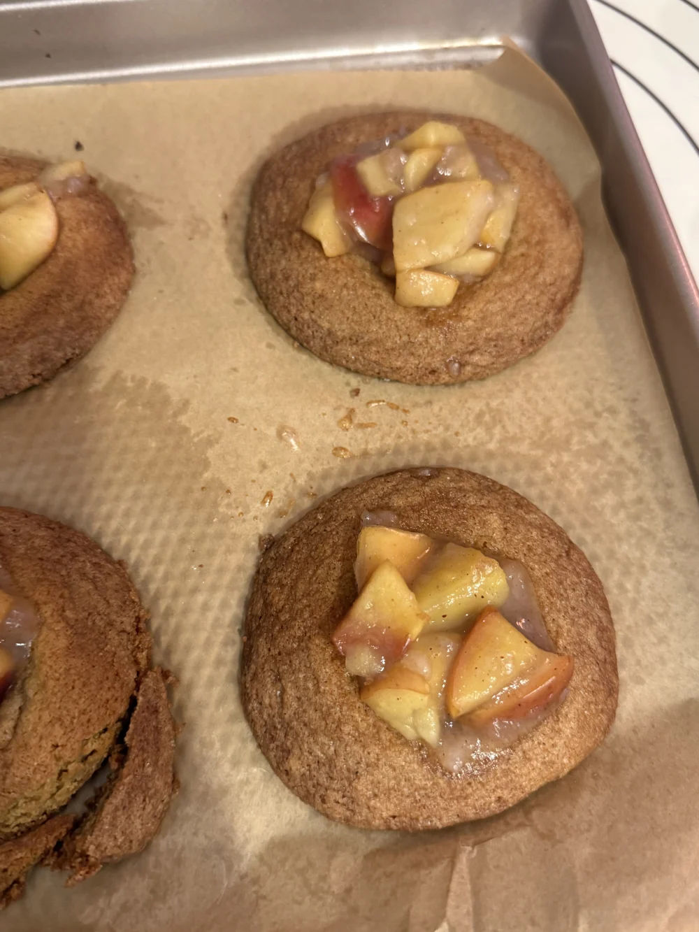 Fruit-topped cookies from the kitchen